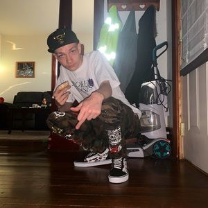 Meet your Posher, Jayden